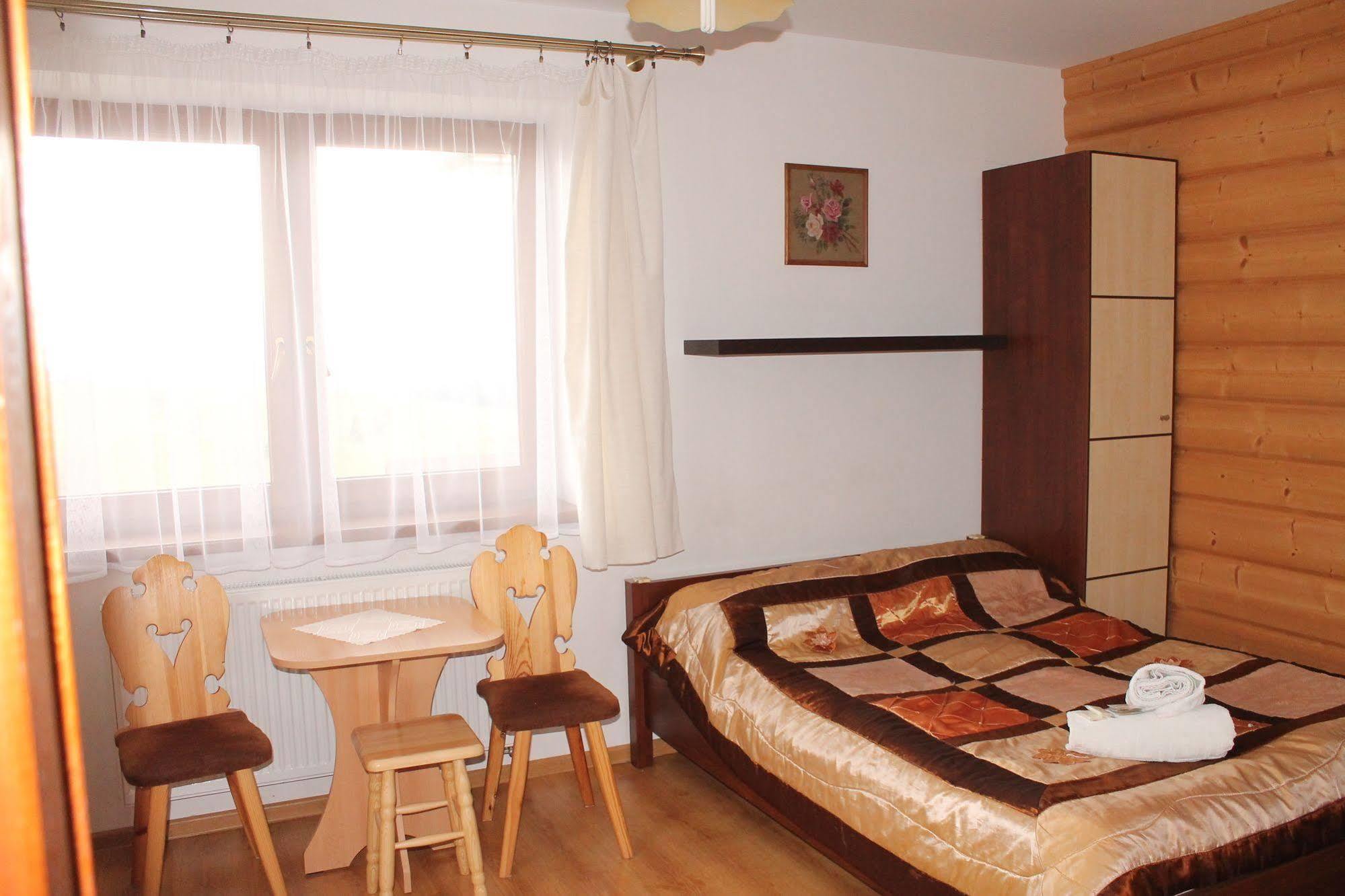 Pokoje Goscinne Kaminscy Gliczarów Exterior foto